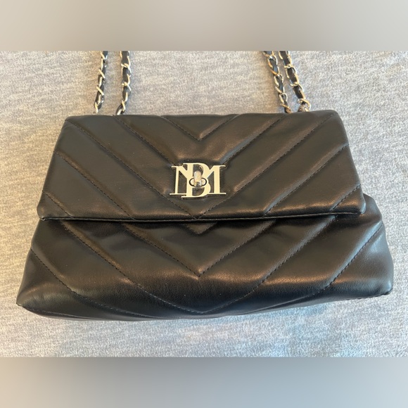 Badgley Mischka Women’s Mini Chevron Crossbody Bag‎ Black Quilted Faux Leather - Picture 6 of 16